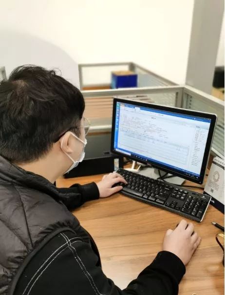 安全与客户，我们一个都不放弃！